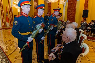 Оренбуржцы получили награды